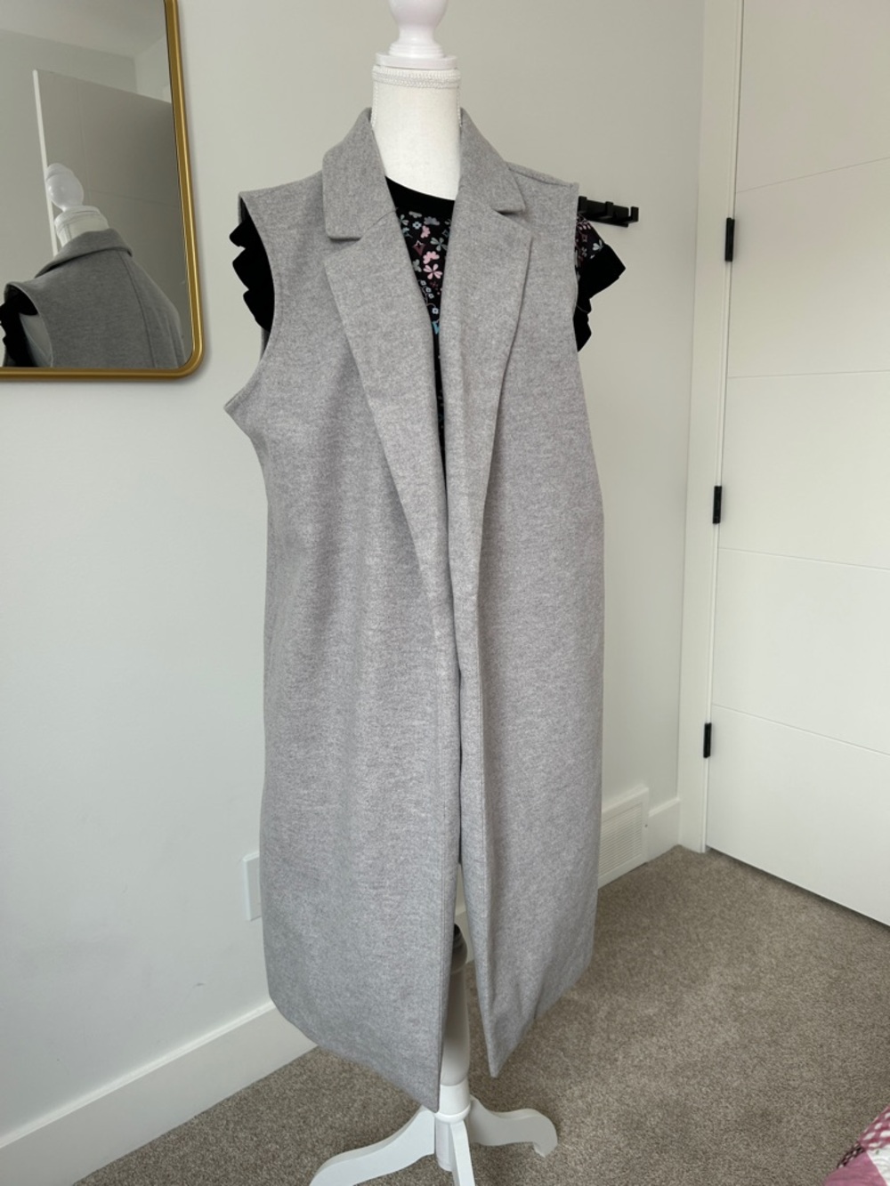 Joie Light Grey Knit Sleeveless Vest